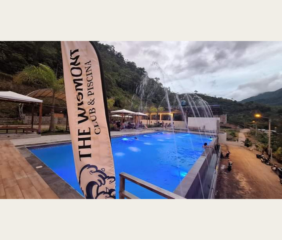Club & Piscina Wismont