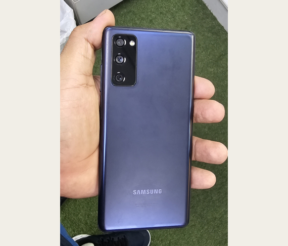 SAMSUNG GALAXY S20 FE